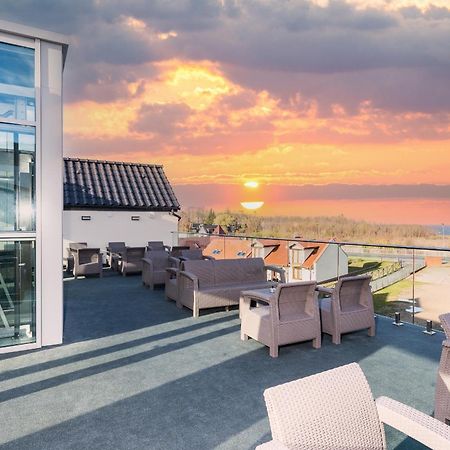 Villa Vis A Vis Тшенсач Экстерьер фото
