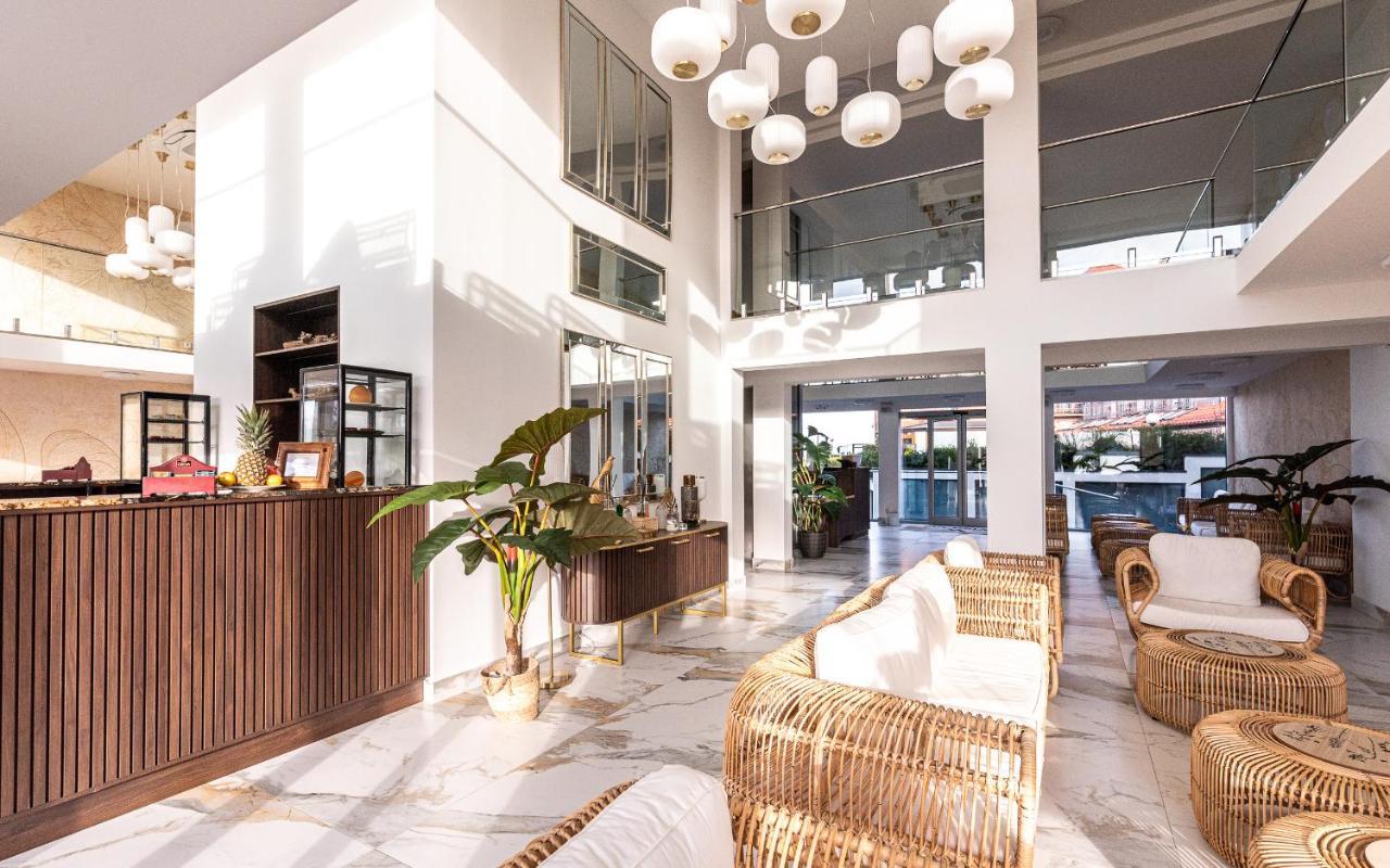 Villa Vis A Vis Тшенсач Экстерьер фото