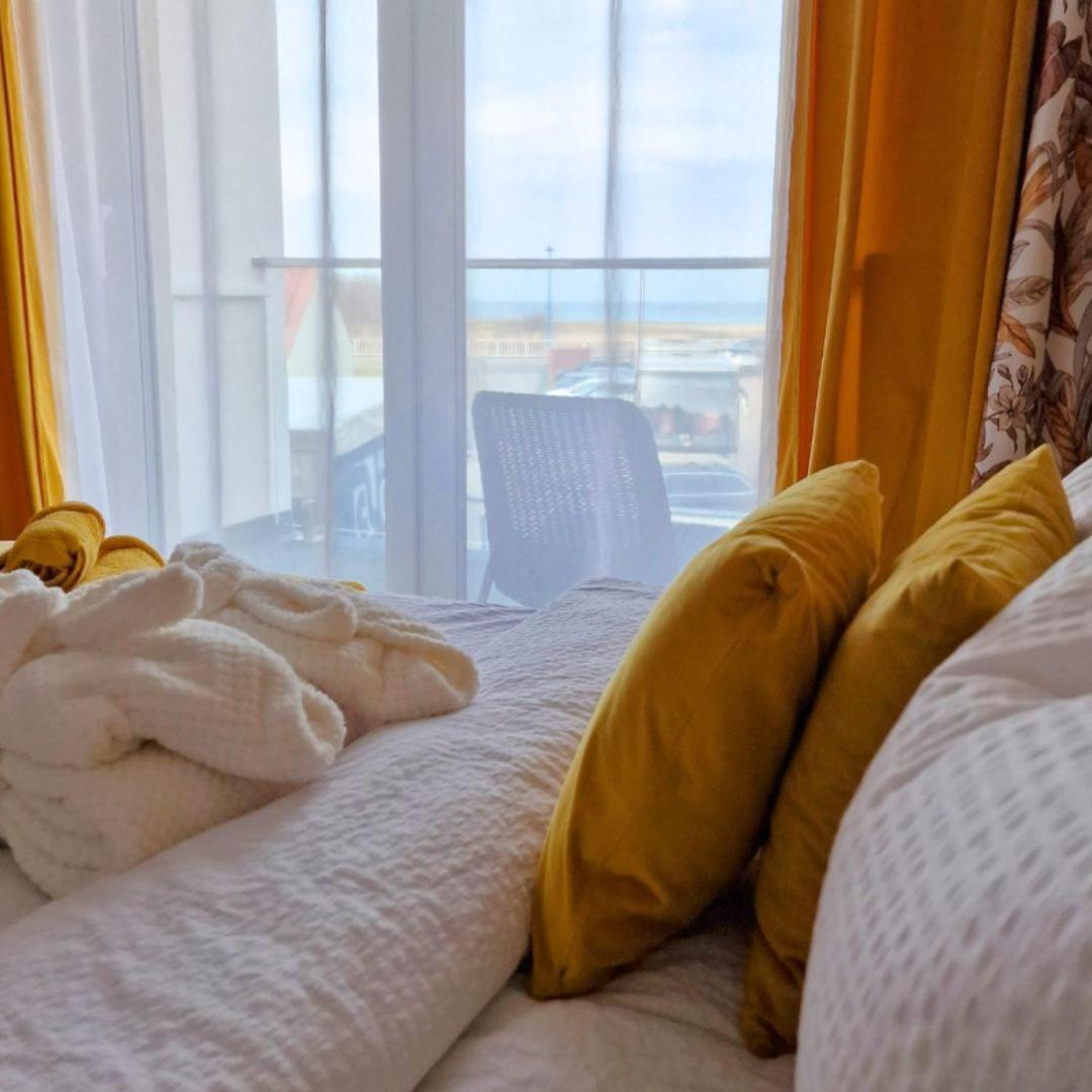 Villa Vis A Vis Тшенсач Экстерьер фото